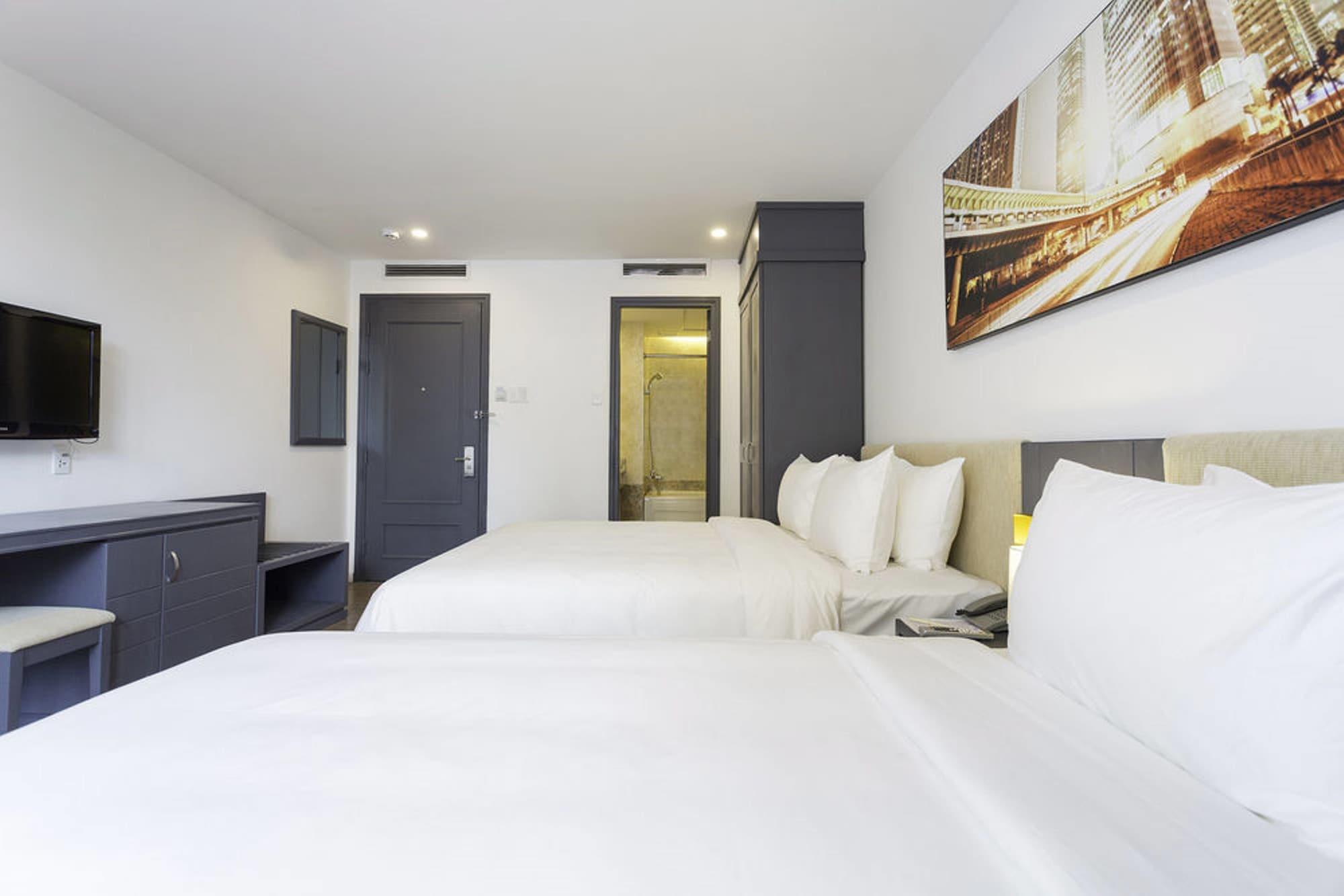 Calista Sai Gon Hotel Хошимін Екстер'єр фото