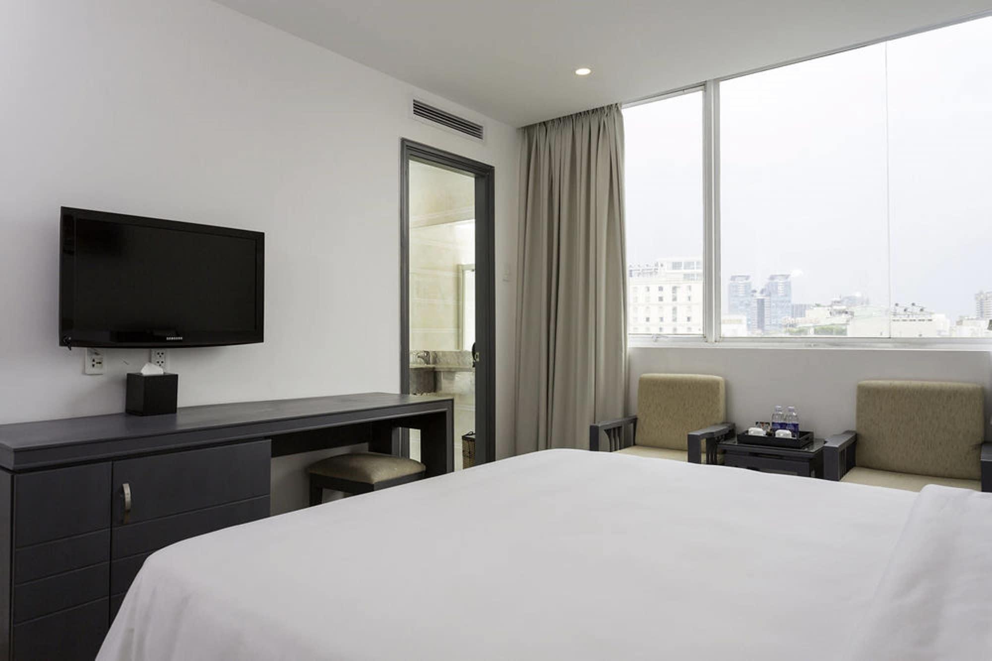 Calista Sai Gon Hotel Хошимін Екстер'єр фото